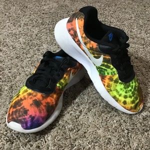 Nike Sneakers Kids Size 3.5 Multicolor Youth Children's Shoes GREAT SHAPE!